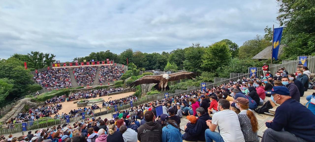 2 logements séparés indépendants jusqu'à 5 personnes, piscine chauffée à 3 min du Puy du Fou Les Épesses Exterior foto